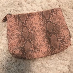 Makeup bag